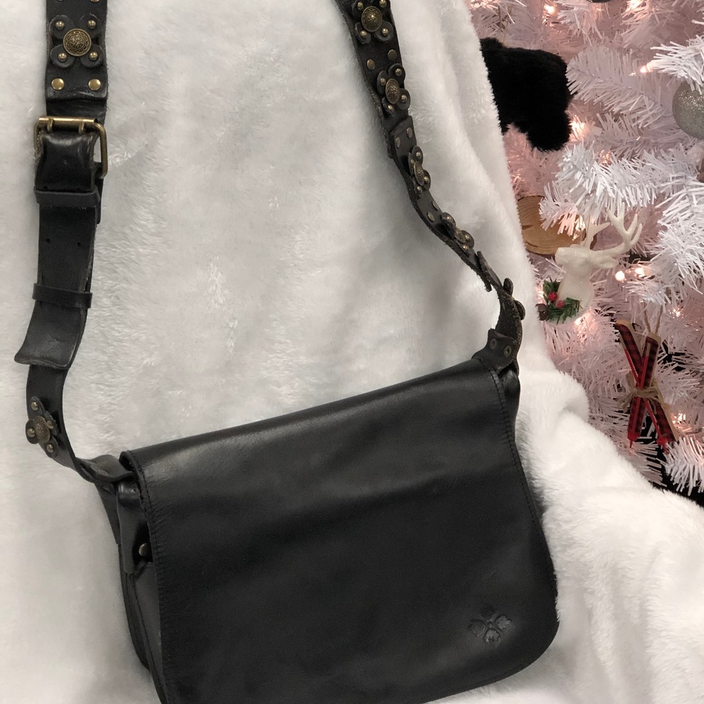 Patricia Nash “Vintage Rosa” Saddle Bag